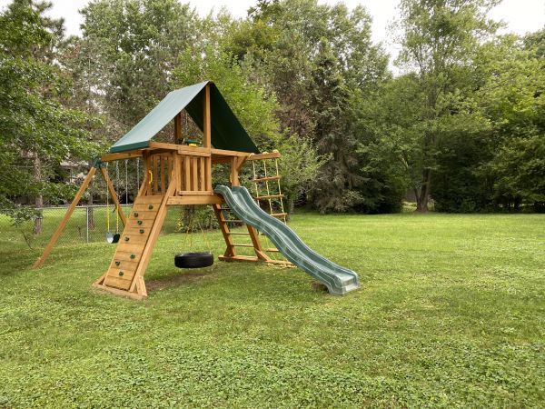 Play Set Assembly Service in Brick